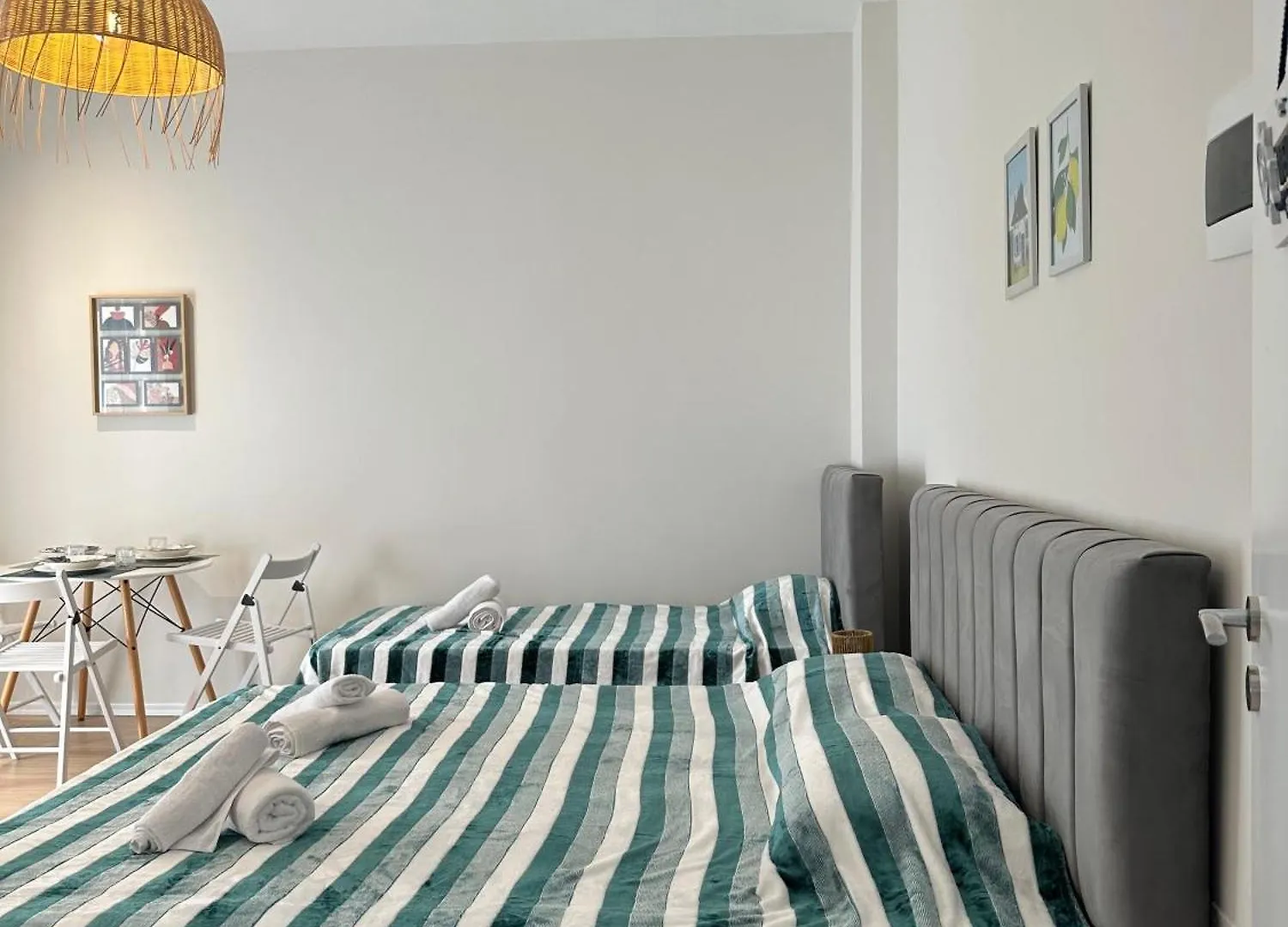 Freya'S Rooms Dıraç 0*,